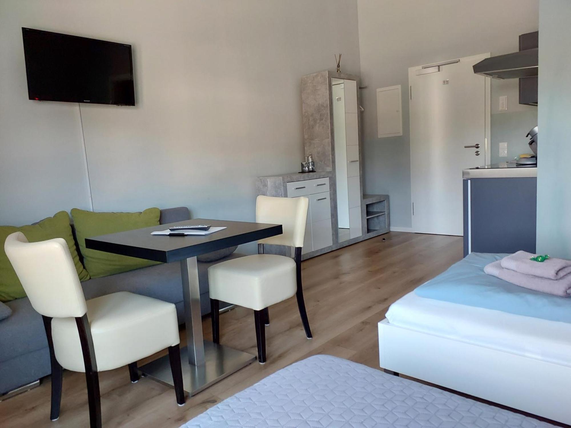 Triple A³ Aparthotel Marktheidenfeld Exteriör bild