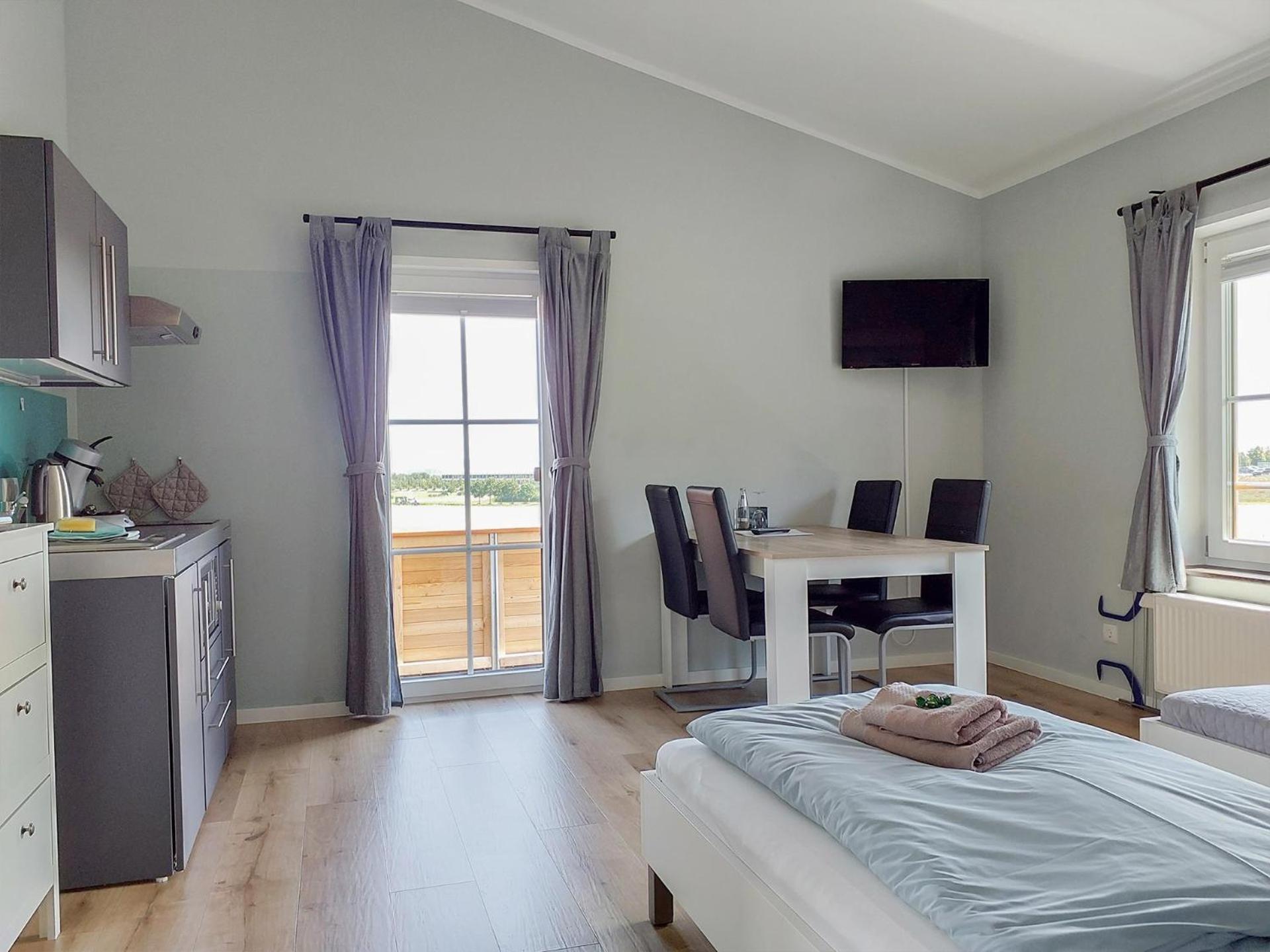Triple A³ Aparthotel Marktheidenfeld Exteriör bild