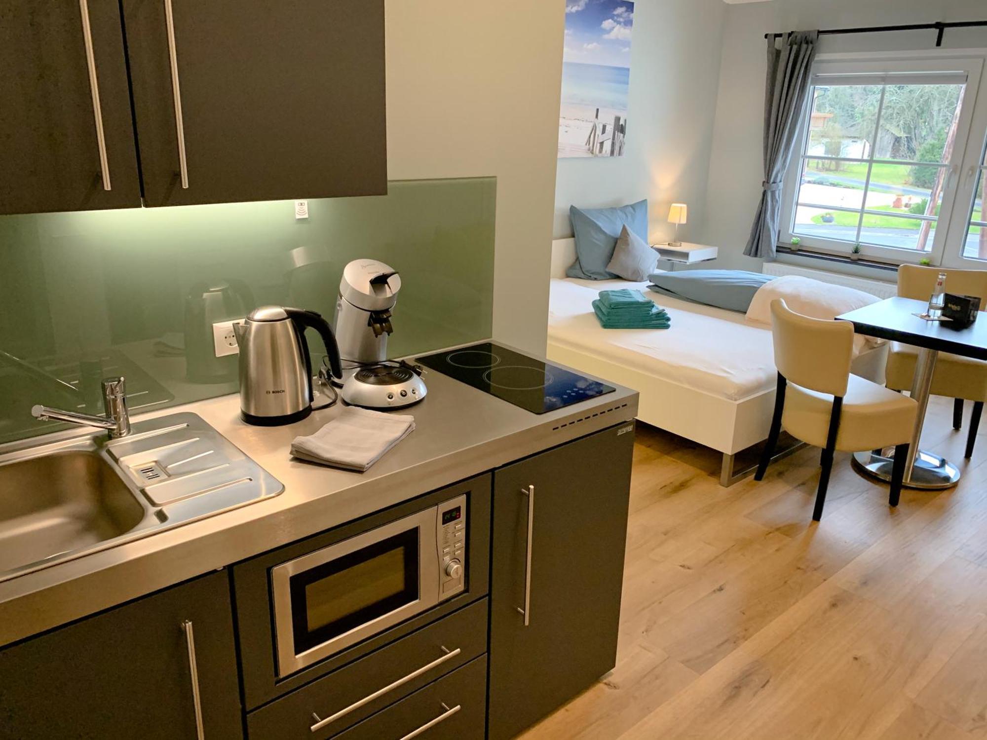Triple A³ Aparthotel Marktheidenfeld Exteriör bild